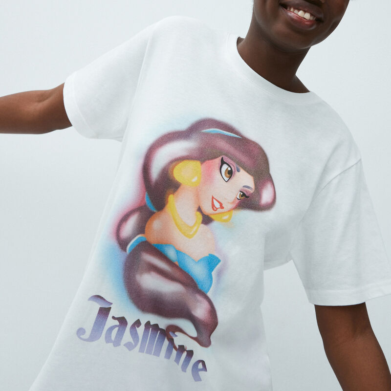 tee-shirt imprimé la princesse jasmine;