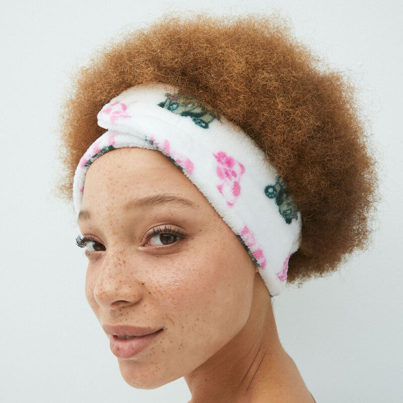 soft headband with christmas print;