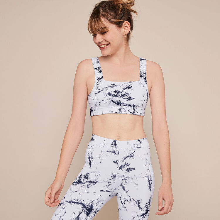 Sport-bustier mit marmor-print yogamarbliz weiß.