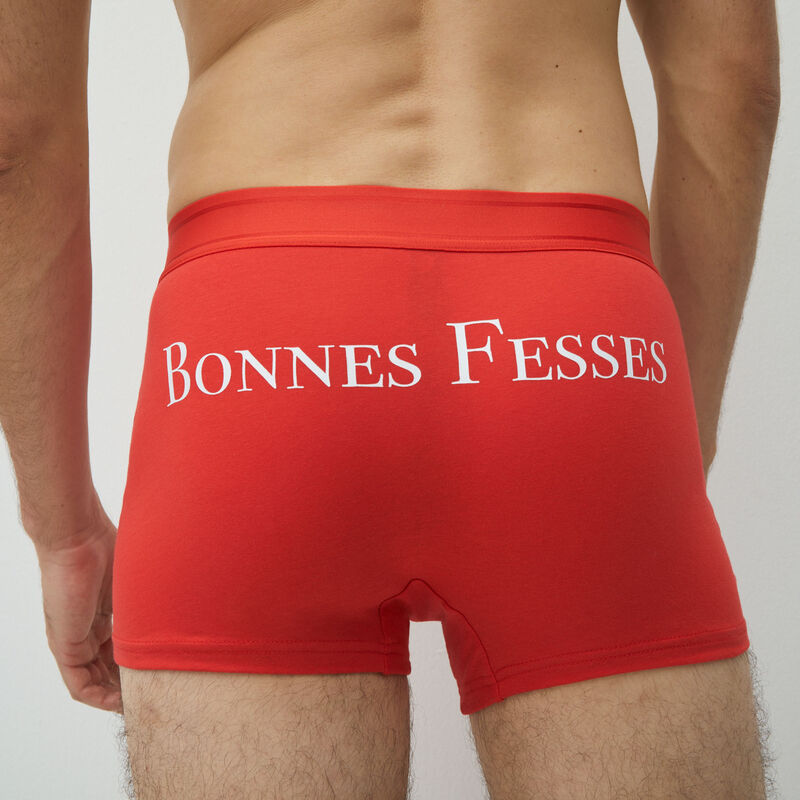 boxer shorts with "bonnes fesses" slogan;