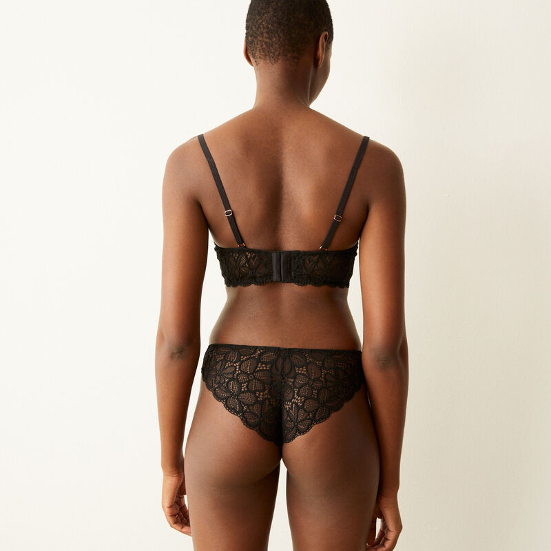 Tanga en dentelle détail nœud - noir Tanga en dentelle détail nœud - noir;