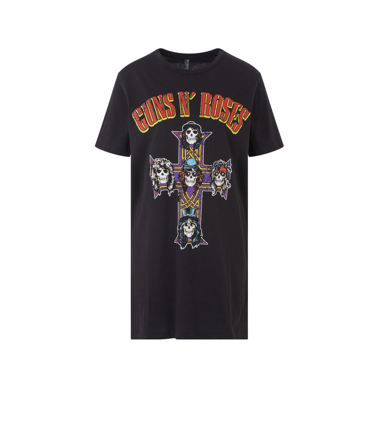 Gunsnrosiz long black shirt black.