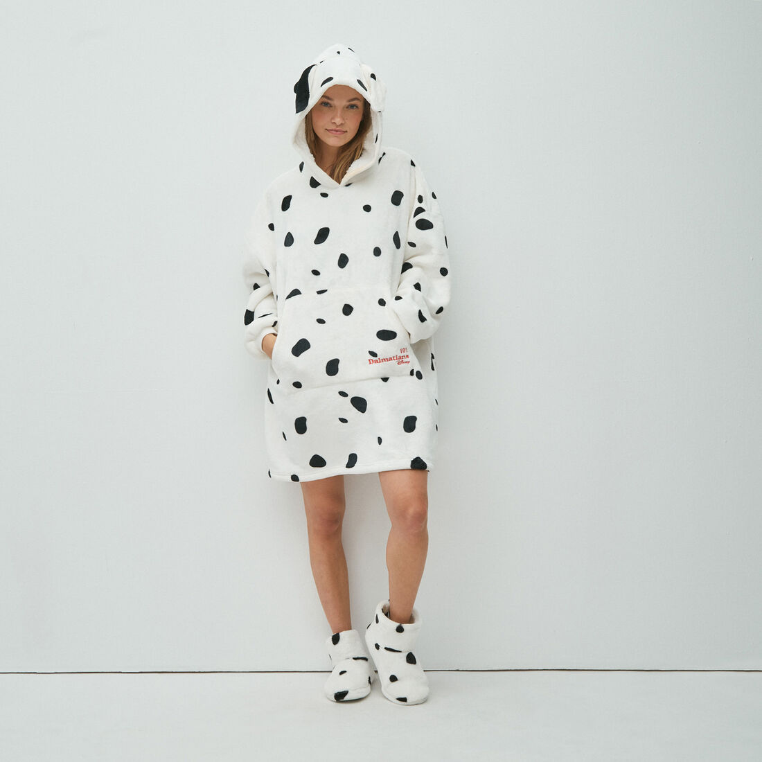 101 Dalmatians plaid fleece sweatshirt;