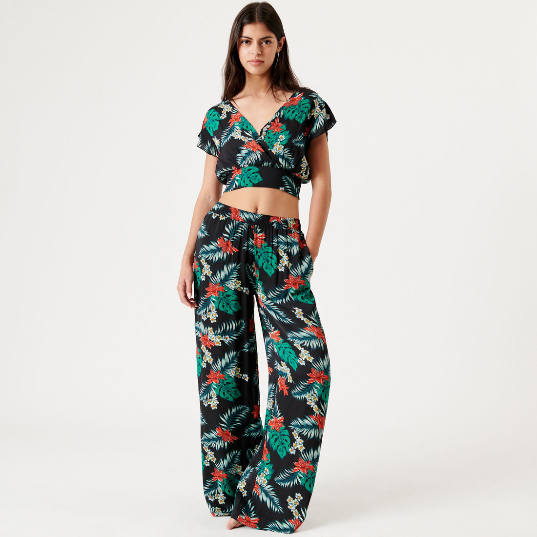 relaxed fit tropical print top;