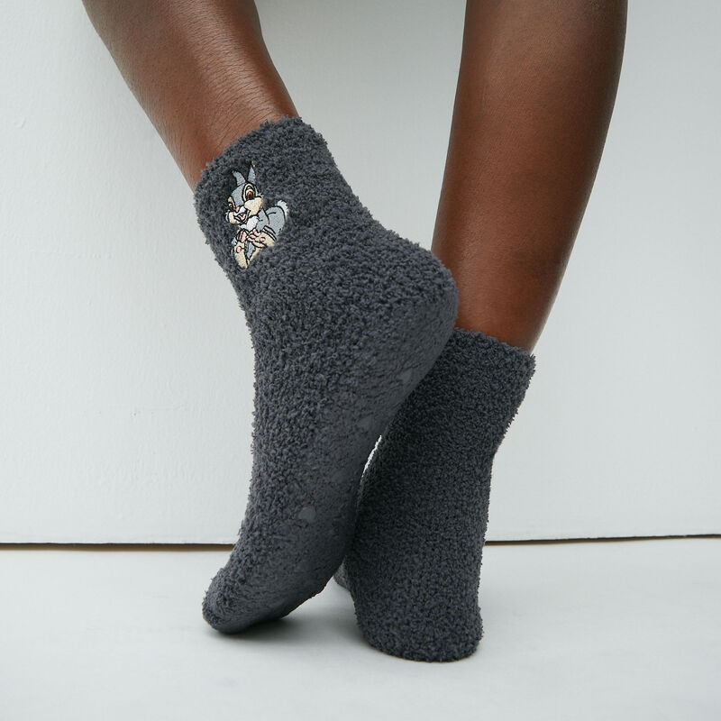 fluffy thumper print socks;