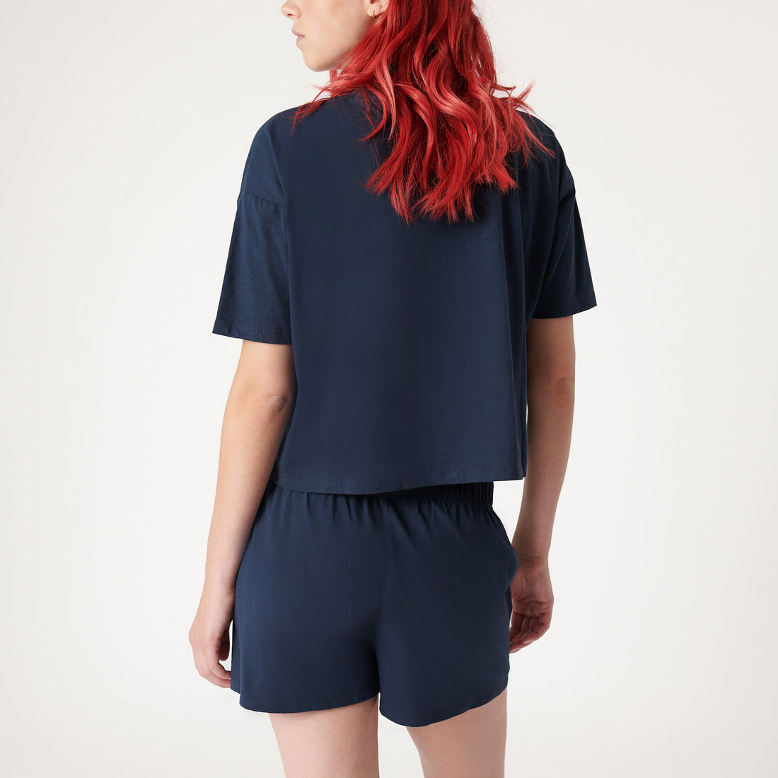 Stitch print shorts;