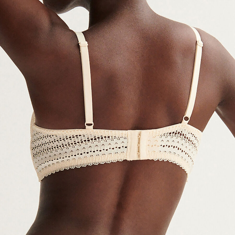 Fine lace padded bra - off-white;