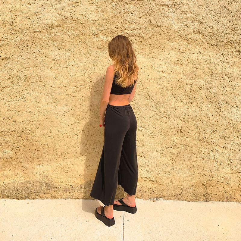 Trouser jumpsuit with bow detail - black Trouser jumpsuit with bow detail - black;