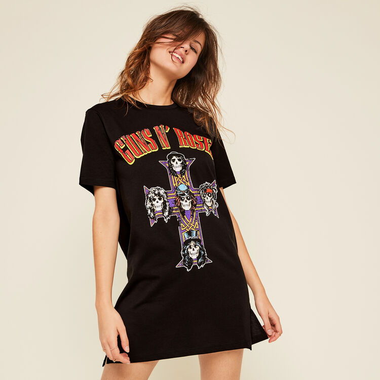 Gunsnrosiz long black shirt Gunsnrosiz long black shirt;