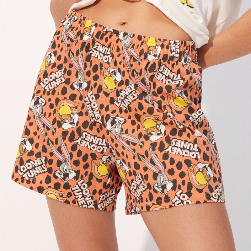 Bugs Bunny printed shorts;