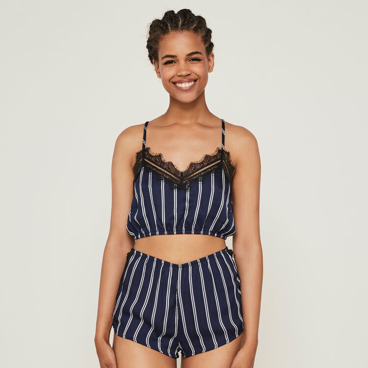 Raynuitiz satin striped shorts Raynuitiz satin striped shorts;
