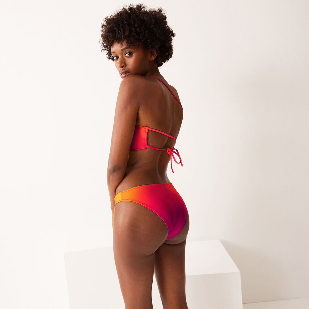 Bikini bra top with sunset gradient - pink pink.