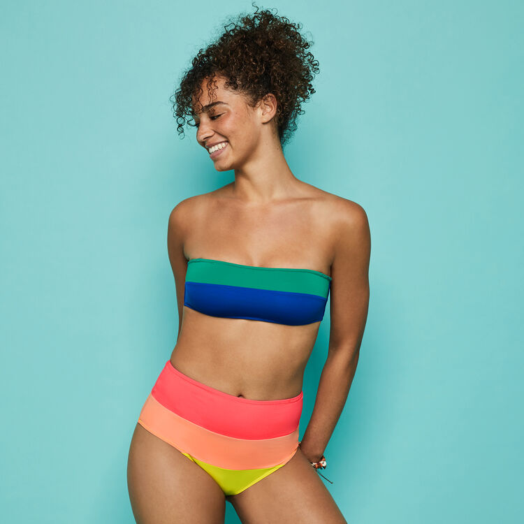 Rosafarbener Slip mit hohem Bund Colorsurfiz Rosafarbener Slip mit hohem Bund Colorsurfiz;