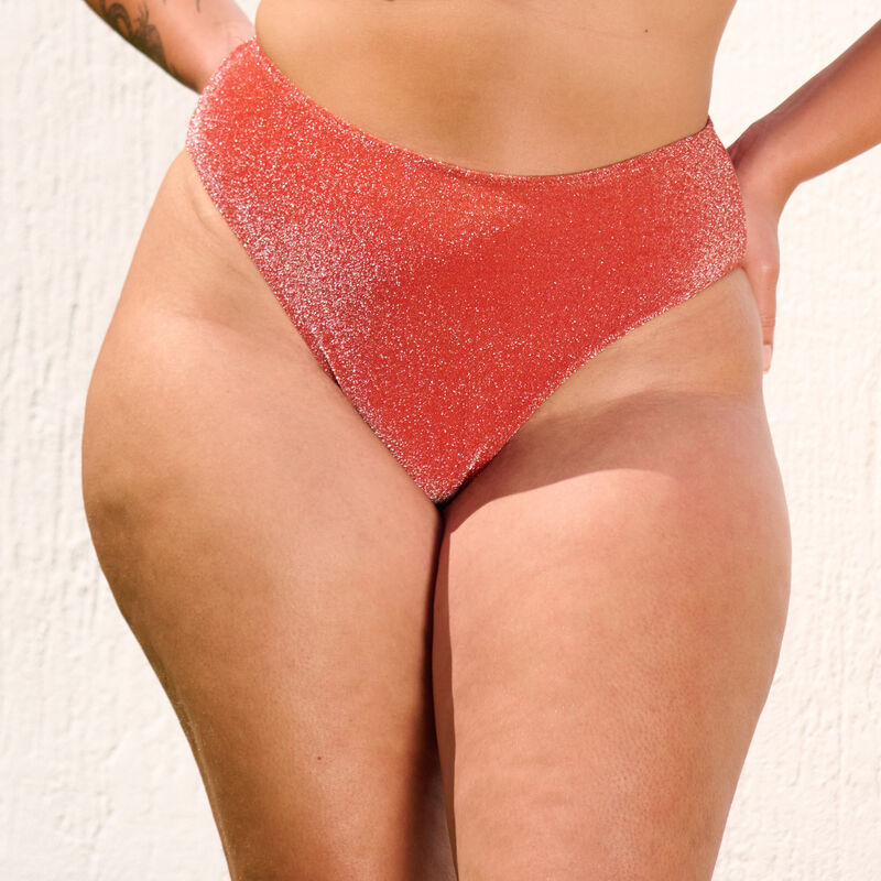 high-waisted bikini bottom;