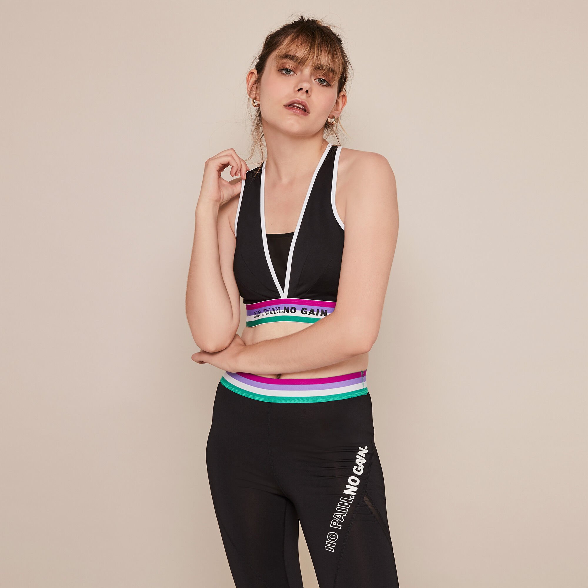 crossover sports bra