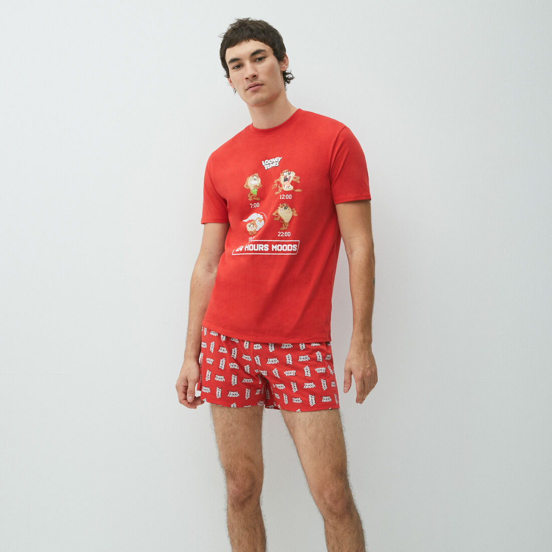 Mario t-shirt and boxer shorts set;