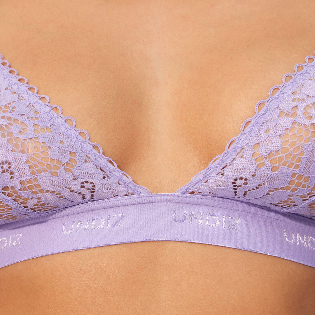 lace triangle bra with elasticated underband;