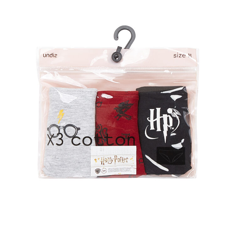 Pack of challengiz briefs black.