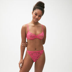 balconette bra with thin cups and floral lace ;