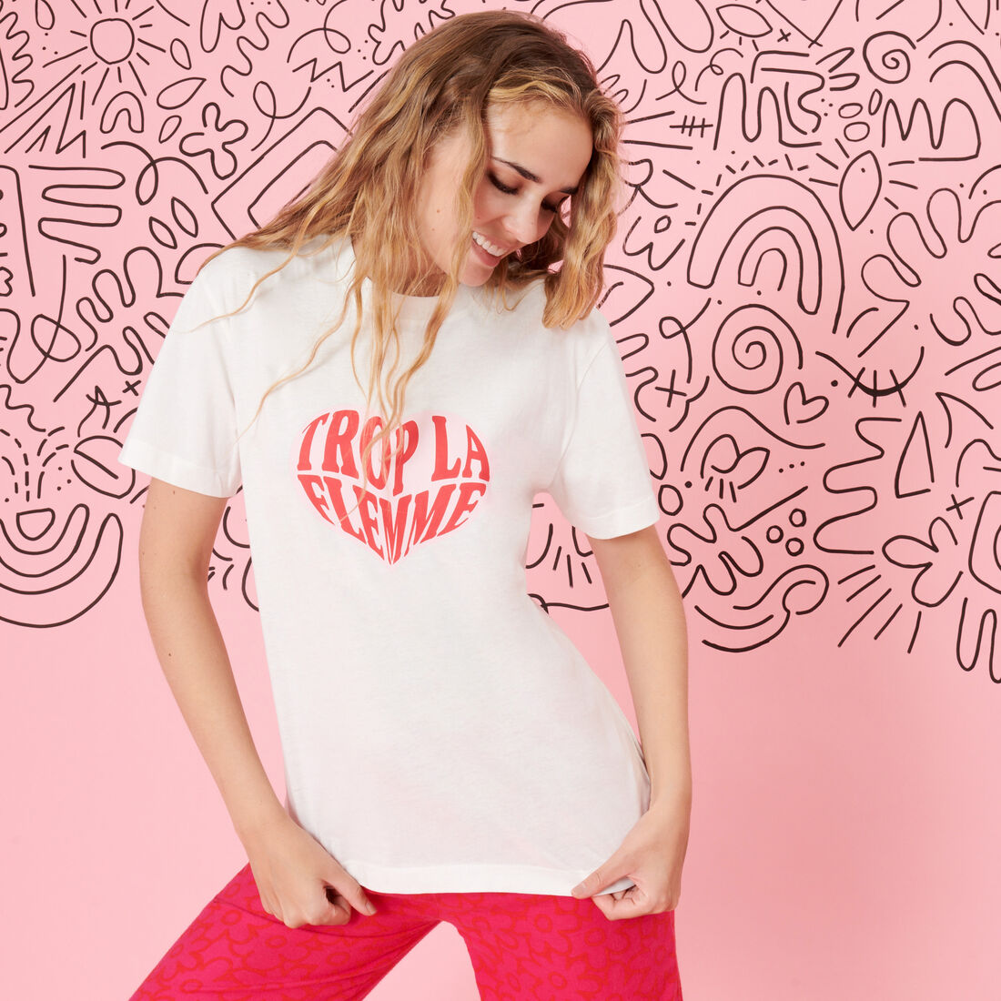 t-shirt with "love" print;