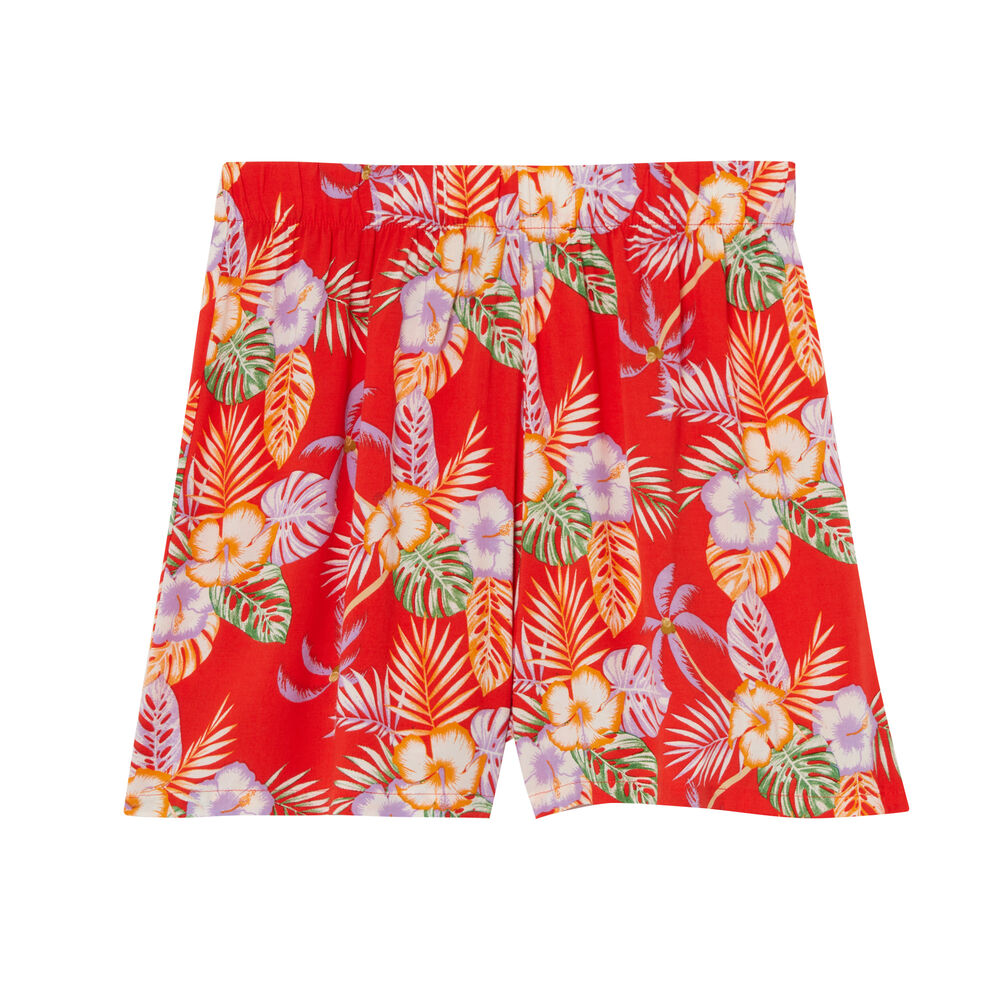 Satin shorts with tropical flowers print - red red.