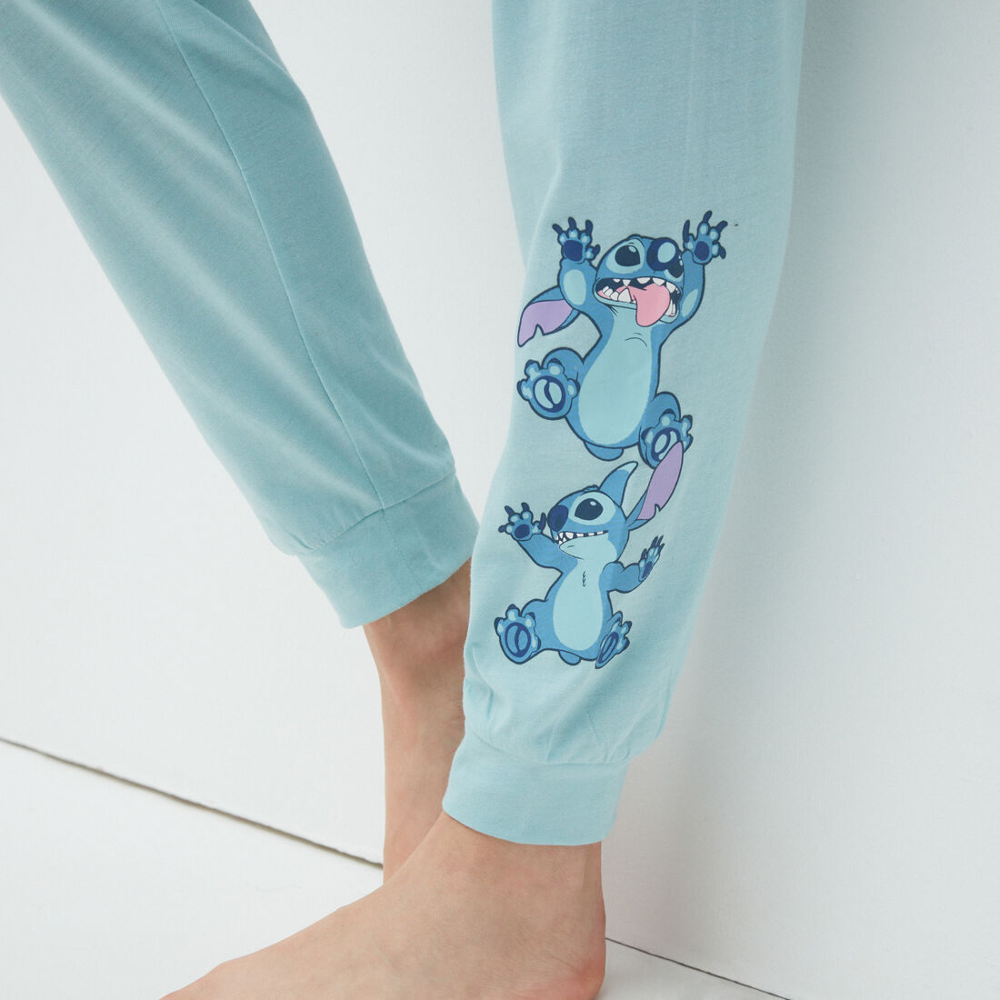 Stitch print trousers;