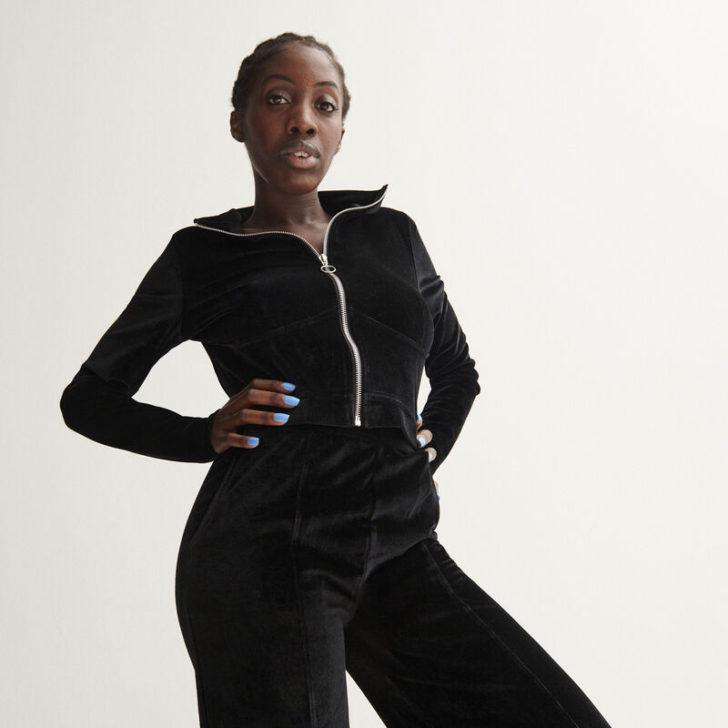 Aya x undiz velvet "pretty" jacket - black Aya x undiz velvet "pretty" jacket - black;