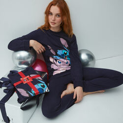 stitch printed T-shirt and bottoms pyjama set;