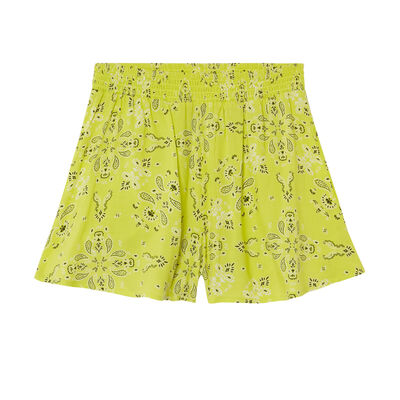 Flowing shorts with a gathered waist and bandana print - green;