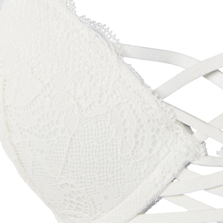 White flirtiz push-up bra white.