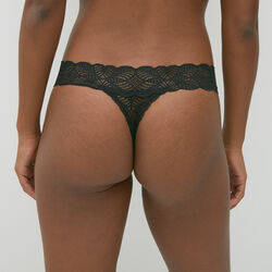 100% lace thong - black;