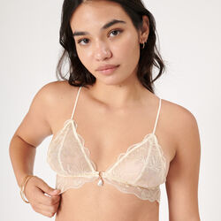 triangle bra with pearl and no underwire