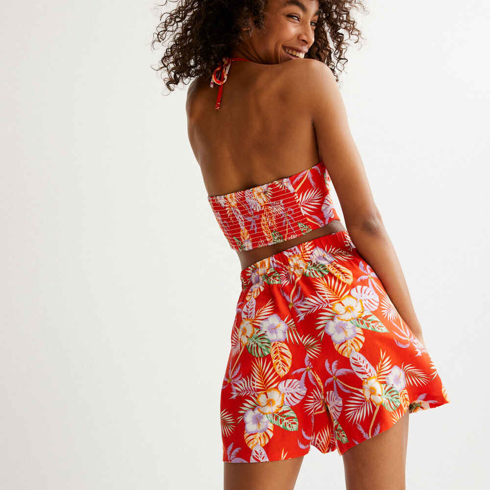 Backless satin top with tropical flowers patterns - red red.