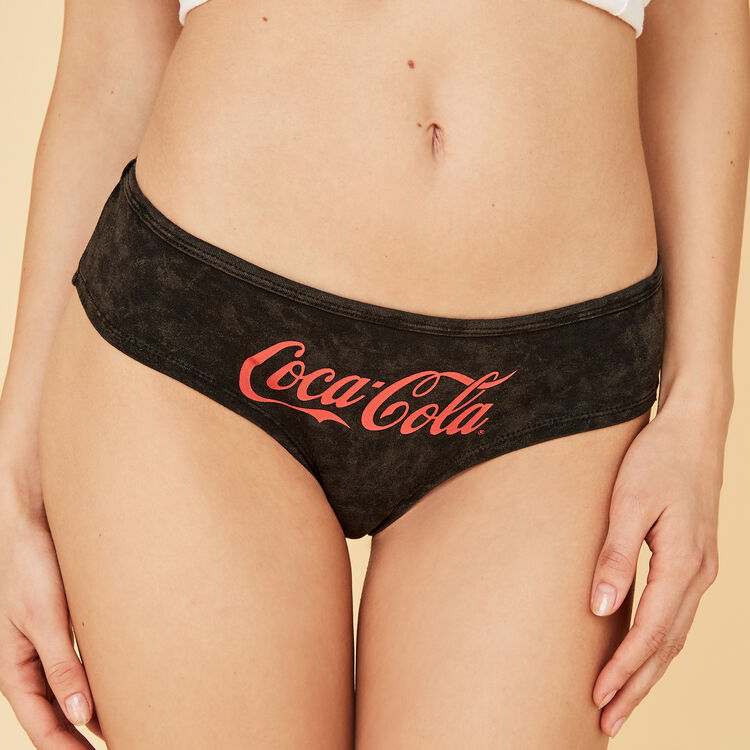 Cocacoliz black hipsters black.