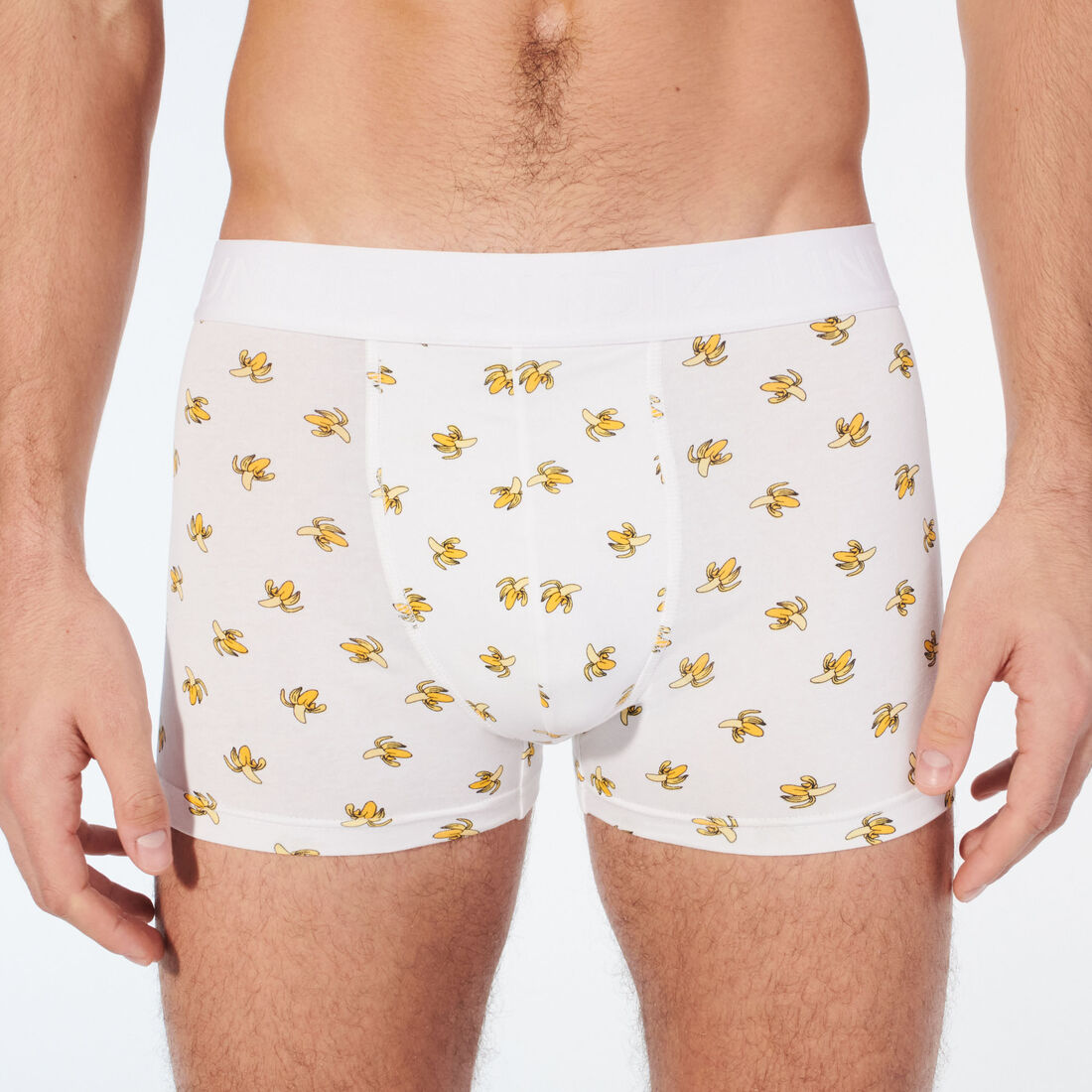 cotton boxer shorts with bananas pattern;