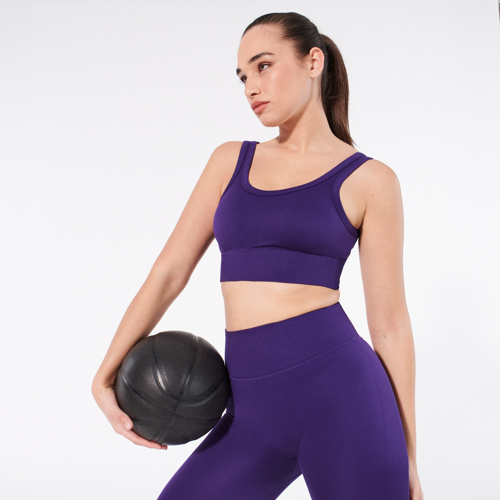 Polyamide sports bra - dark purple - Undiz