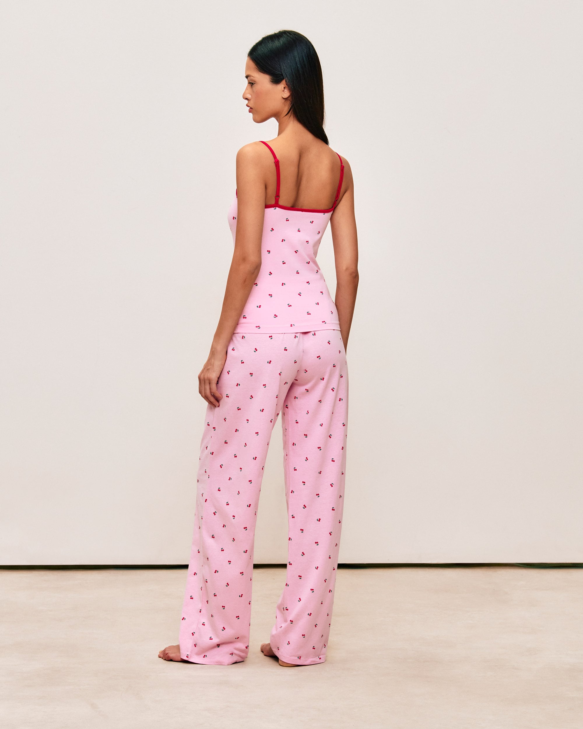 Tank top with adjustable straps featuring a cherry pattern - Rose