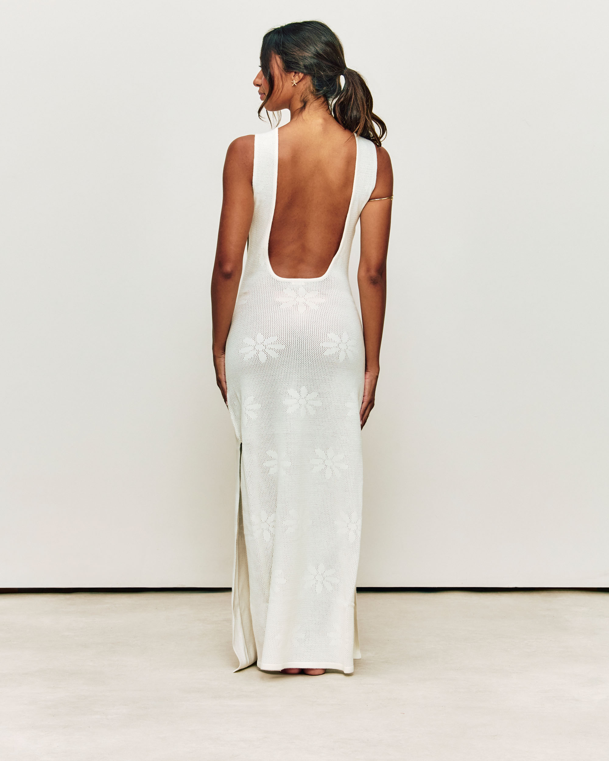 Backless crochet dress - ecru - Undiz