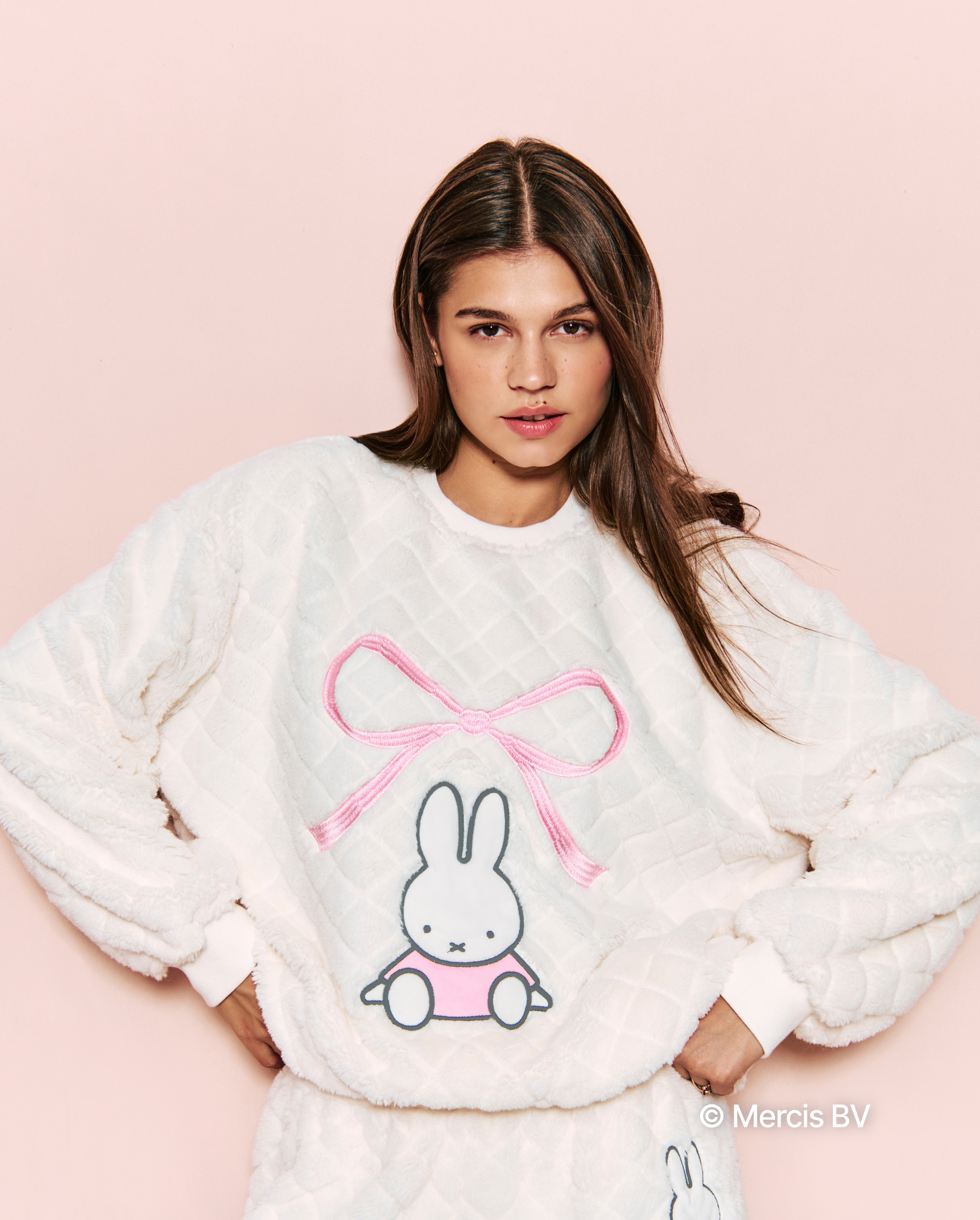 Sweatshirt Miffy - off-white - Undiz